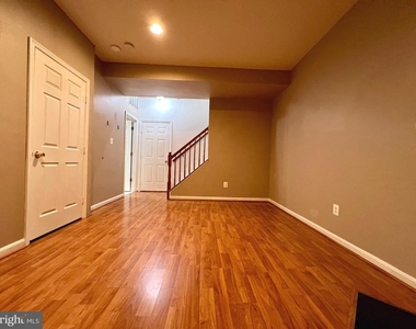 21831 Ladyslipper Square - Photo Thumbnail 38