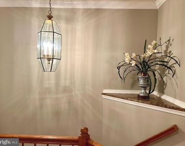 21831 Ladyslipper Square - Photo Thumbnail 2