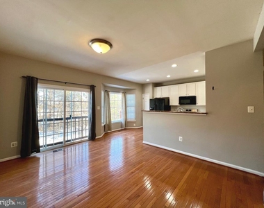 21831 Ladyslipper Square - Photo Thumbnail 9