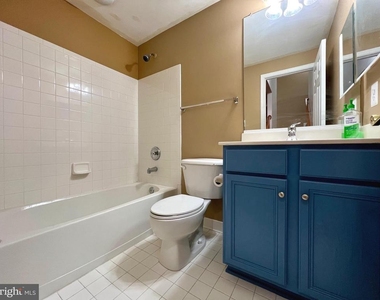 21831 Ladyslipper Square - Photo Thumbnail 44
