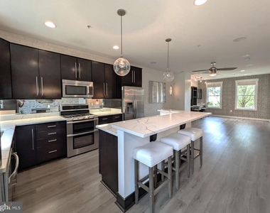 22447 Verde Gate Terrace - Photo Thumbnail 16