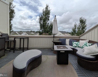 22447 Verde Gate Terrace - Photo Thumbnail 44