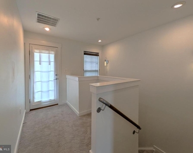 22447 Verde Gate Terrace - Photo Thumbnail 43