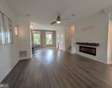 22447 Verde Gate Terrace - Photo Thumbnail 6
