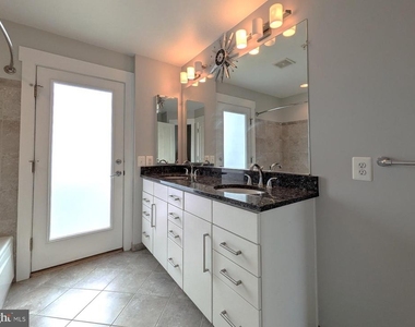 22447 Verde Gate Terrace - Photo Thumbnail 29