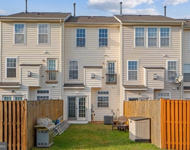 44481 Watertown Terrace - Photo Thumbnail 20