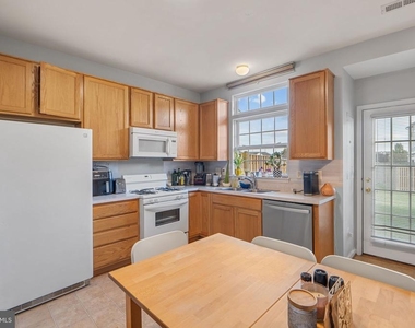 44481 Watertown Terrace - Photo Thumbnail 6