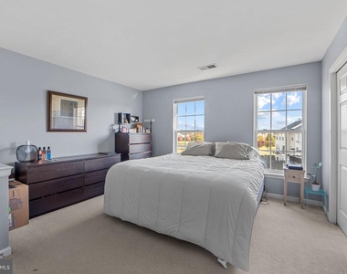 44481 Watertown Terrace - Photo Thumbnail 18