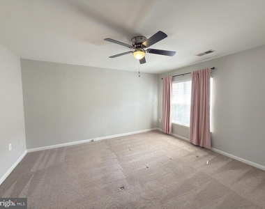 21843 Ryan Park Terrace - Photo Thumbnail 19