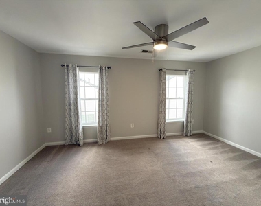 21843 Ryan Park Terrace - Photo Thumbnail 25