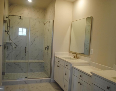 43761 Metro Terrace - Photo Thumbnail 7