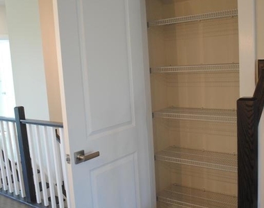 43761 Metro Terrace - Photo Thumbnail 6