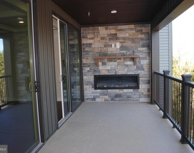 43761 Metro Terrace - Photo Thumbnail 4