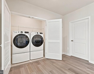 4399 Peach Lily Lane - Photo Thumbnail 24