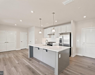 4399 Peach Lily Lane - Photo Thumbnail 14