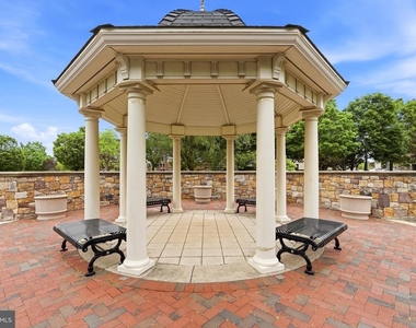 4399 Peach Lily Lane - Photo Thumbnail 4