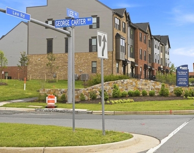 4399 Peach Lily Lane - Photo Thumbnail 12