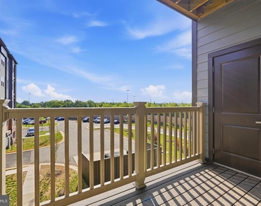 4399 Peach Lily Lane - Photo Thumbnail 44