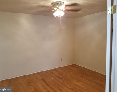 13699 Southernwood Court - Photo Thumbnail 8