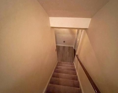 13699 Southernwood Court - Photo Thumbnail 34