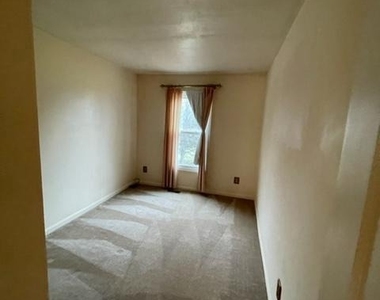 13699 Southernwood Court - Photo Thumbnail 33