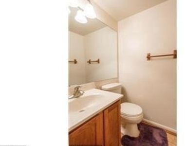 13699 Southernwood Court - Photo Thumbnail 14