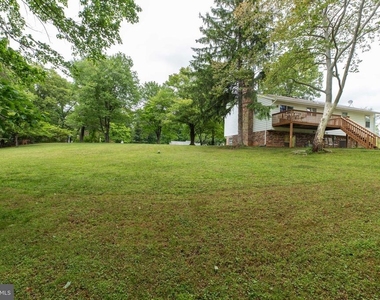 10535 Brevity Drive - Photo Thumbnail 35