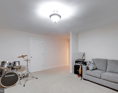 10535 Brevity Drive - Photo Thumbnail 27