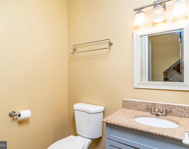 3134 Delburne Court - Photo Thumbnail 7