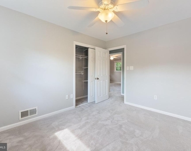 1805 Ingemar Court - Photo Thumbnail 21