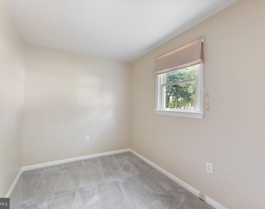 1805 Ingemar Court - Photo Thumbnail 11