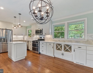 1805 Ingemar Court - Photo Thumbnail 4