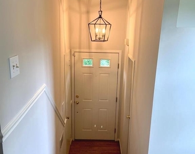 2438 Ridgehampton Court - Photo Thumbnail 14