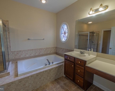 9243 Point Replete Drive - Photo Thumbnail 6