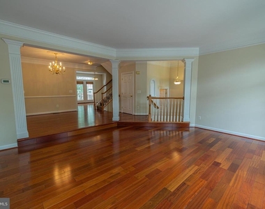 9243 Point Replete Drive - Photo Thumbnail 1