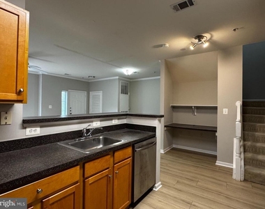 5136 Brittney Elyse Circle - Photo Thumbnail 15