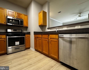 5136 Brittney Elyse Circle - Photo Thumbnail 17