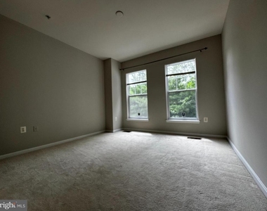 5136 Brittney Elyse Circle - Photo Thumbnail 28