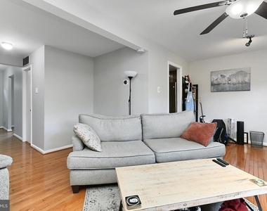 7844 Snead Lane - Photo Thumbnail 14