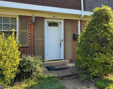 7844 Snead Lane - Photo Thumbnail 2