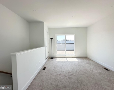 2081 Tysons Ridgeline Road - Photo Thumbnail 10