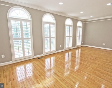 4083 Walnut Cove Circle - Photo Thumbnail 4