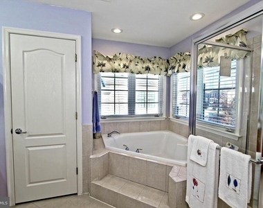 4083 Walnut Cove Circle - Photo Thumbnail 20
