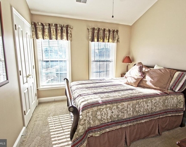 4083 Walnut Cove Circle - Photo Thumbnail 24