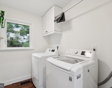 1291 Mason Mill Court - Photo Thumbnail 34