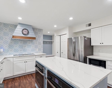 1291 Mason Mill Court - Photo Thumbnail 8