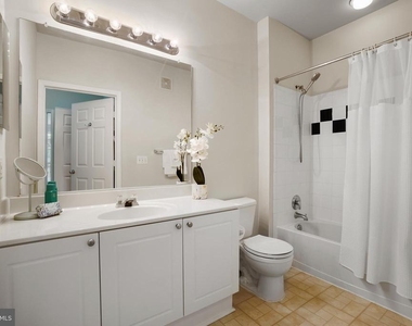 9486 Virginia Center Boulevard - Photo Thumbnail 13