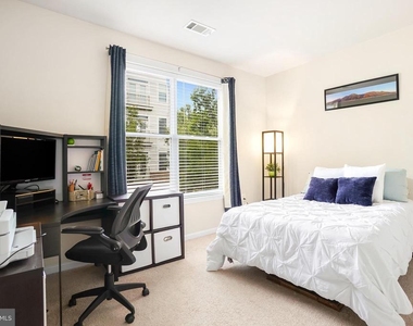 9486 Virginia Center Boulevard - Photo Thumbnail 15