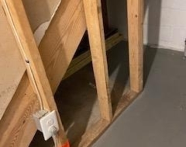 1823 N Shore Court - Photo Thumbnail 57