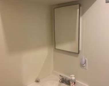 1823 N Shore Court - Photo Thumbnail 44